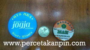 perbandingan pin